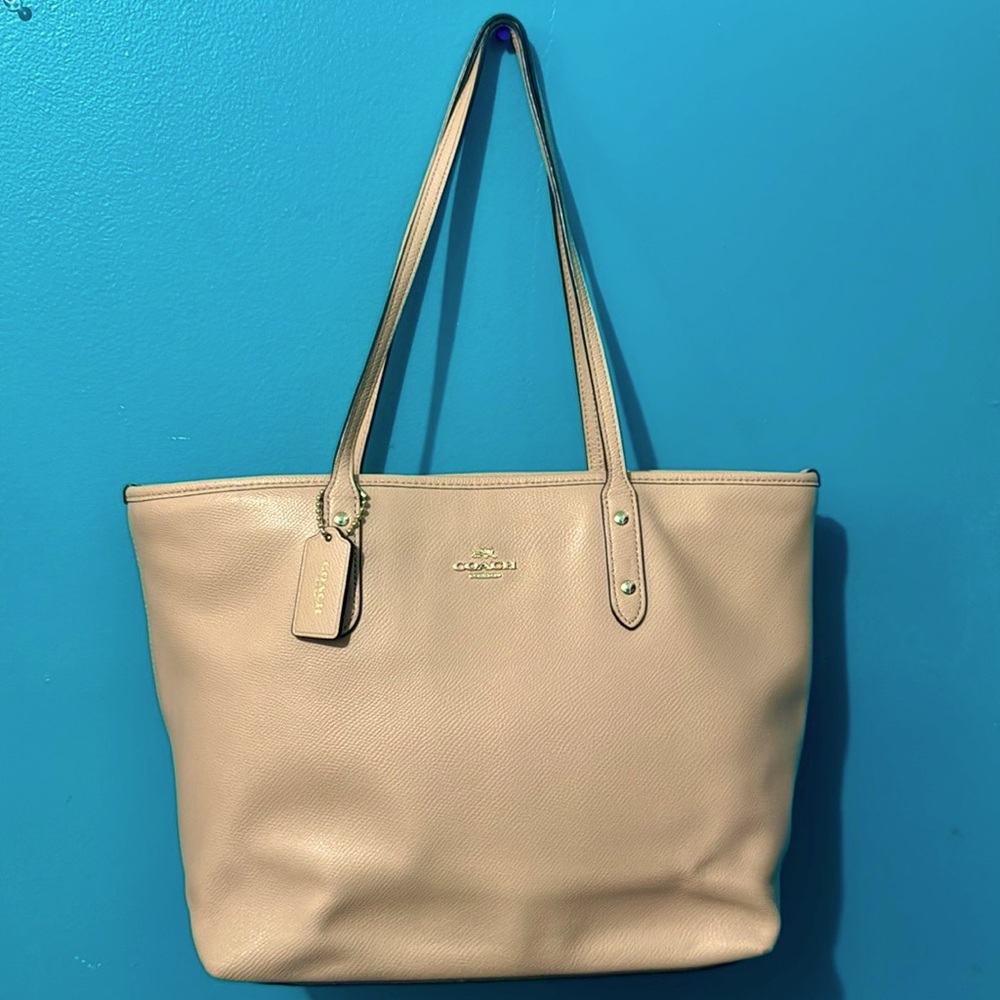 Coach Nude Leather Tote Bag